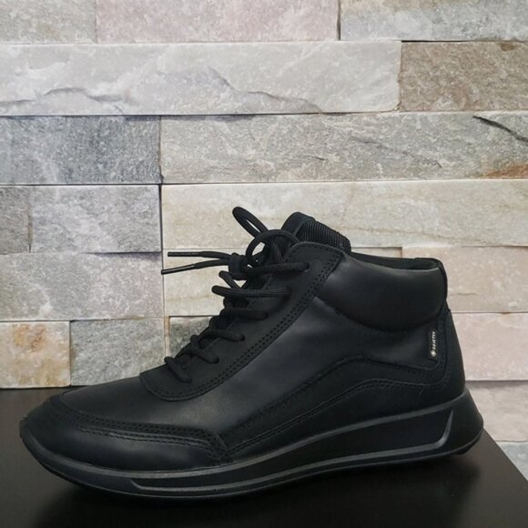 Ecco Flexure Runner Sneakers - Picture 12 of 14
